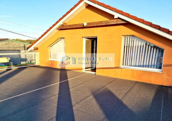 Znížená cena Ponúkame Vám na predaj polyfunkčnú budovu v Ko - 3