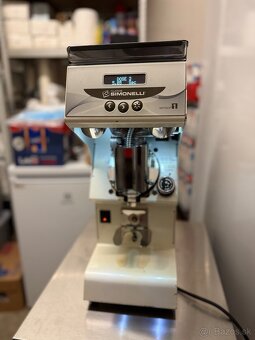 Predám Mythos One - 3