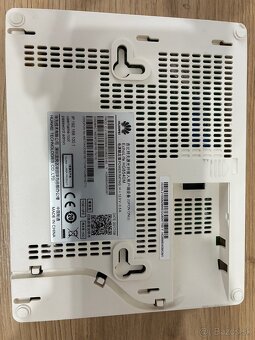 Huawei HG8546M GPON ONU ONT - optický router - 3
