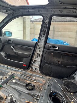 Dvere komplet golf 4 - 3