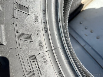 Cooper Discoverer STT Pro 295/65 R20 - 3