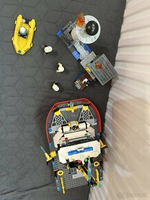 LEGO City Fire Boat 60109 - 3