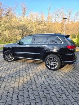 Jeep Grand Cherokee Summit 75th Anniversary - 3