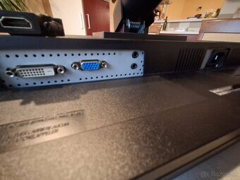 Monitor LCD - 3