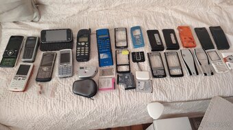 Predám staršie mobilné telefóny - 3