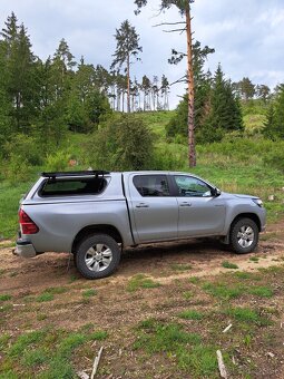 Toyota Hilux 2,4d - 3