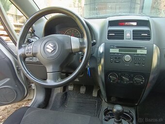 Suzuki Sx4 - 3