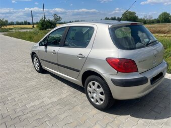 Peugeot 307 1.4i 65KW - 3