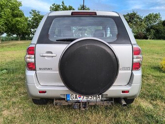 Suzuki Grand Vitara 1.9DDiS 4x4 - 3