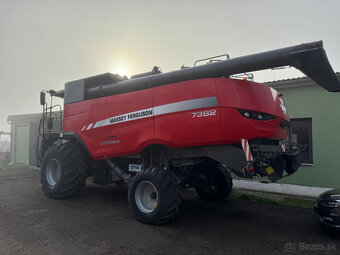Prodám sklízecí mlatičku Massey Ferguson 7382 Centora - 3