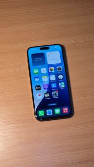 Apple iPhone 15 Pro Max - 256GB - 3
