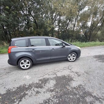 Peugeot 5008, 7 miestny - 3