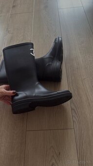 Gumáky Chanel - 3