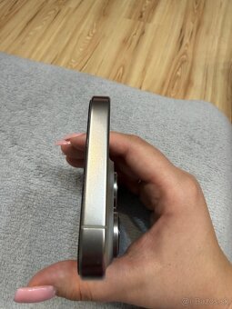 iPhone 16 pro natural titanium - 3