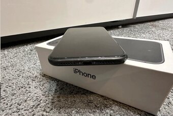 Iphone 11 128GB - nová batéria - 3