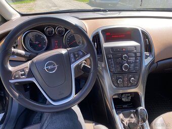 Opel astra J ST 1.7. CDTI, kombi - 3