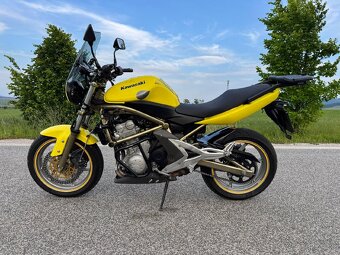 Kawasaki ER6N - 3