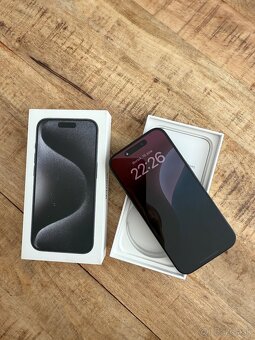 Apple iPhone 15 Pro 128 GB Black Titanium,Záruka - 3