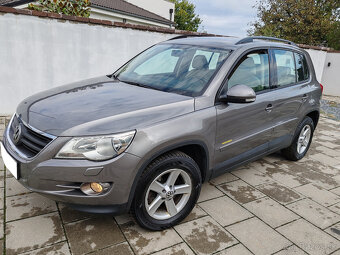 Volkswagen Tiguan 2.0 TDI 4-Motion 4x4 automat 2009 - 3