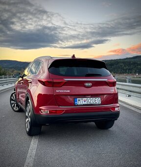 KIA SPORTAGE 1.7 CRDi - 3