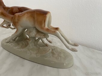 Porcelánová soška jeleňov - 3