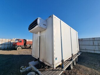 Predam mraziacu nadstavbu 430x210x210 thermo king 380V - 3