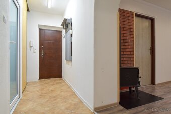 2izb. Byt Handlova / voľný od 15.12 - 3