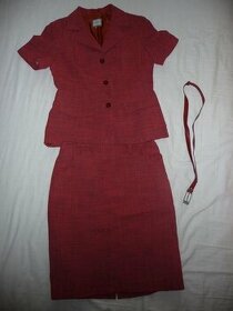 Strikovane svetre, saty a suknove kostymy 38 a 44 - 3