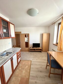 Dostupná garsónka na prenájom - 3