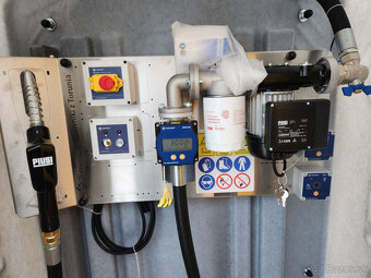 Nádrž na naftu 2500 litrov SWIMER BASE - 3