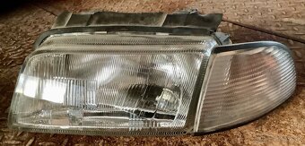 Audi a4 b5 pred FL - predné svetlá so smerovkami - 3