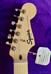 Squier By Fender Sonic Stratocaster Sunburst Maple - 3