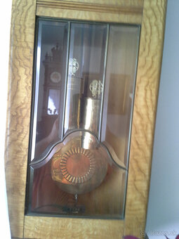 VYSIACE HODINY - 3
