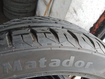 4x letné pneumatiky 235/40 r19 - 3