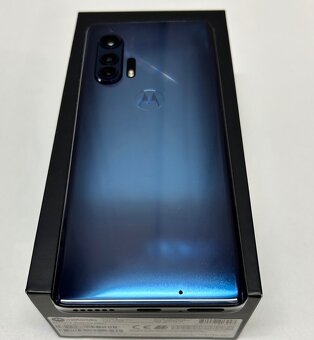 MOTOROLA EDGE + / 256GB / ako nový - 3