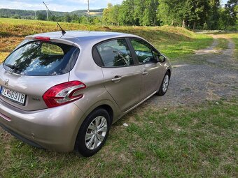 Peugeot 208 1,4 VTi 67400km - 3
