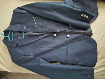 Detský oblek veľkosť 140 - 3