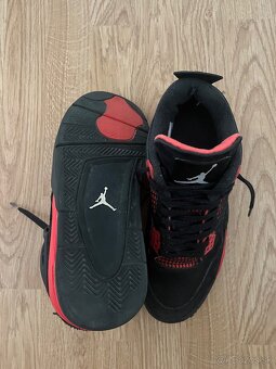 Jordan 4 Red Thunder - 3