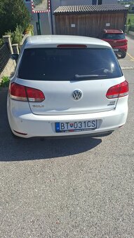 Predam Volkswagen Golf r.v.2011 ,nafta ,1.6 - 3