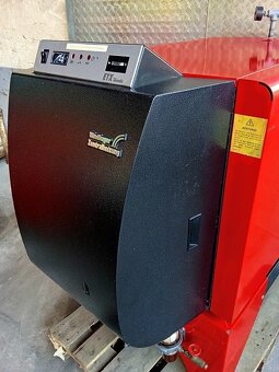 Kotel na olej - naftu - pelety 30 kw - 3