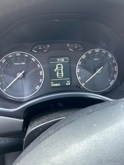 Octavia 2 1.9tdi 77kw 2ks - 3