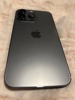 iPhone 15 Pro Max 256 GB - 3