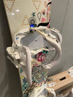 Predám snowboardovú súpravu – snowboard + topánky - 3