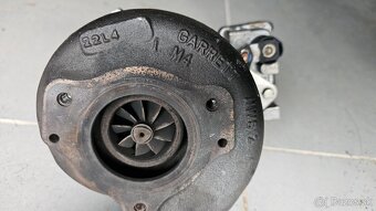 Mercedes turbo 3.0v6 150kw - 3