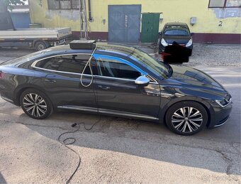 Plnenie chladiva autoklimatizácie starý aj nový typ - 3