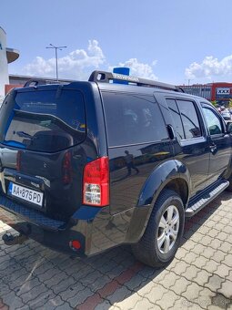 NA PREDAJ - NISSAN PATHFINDER 2.5 dCi 4x4 - 3