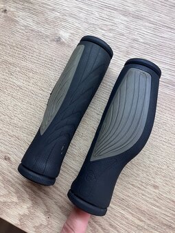Ergonomicke gripy - 3