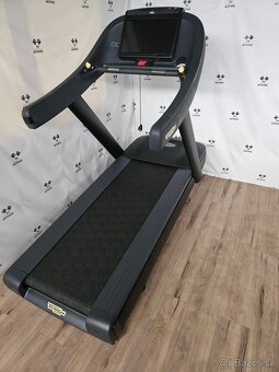 Bežecký pás Technogym Run Now 1000 - 3