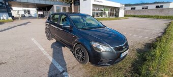 Kia Ceed 1.4 16V DOHC 77kw 2011 - 3