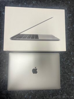 MacBook Pro 13” (2016, bez Touch Baru) – 128 GB - 3